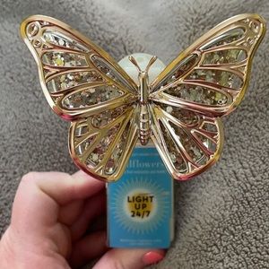 Bath & Body Works Butterfly Wallflower 🦋